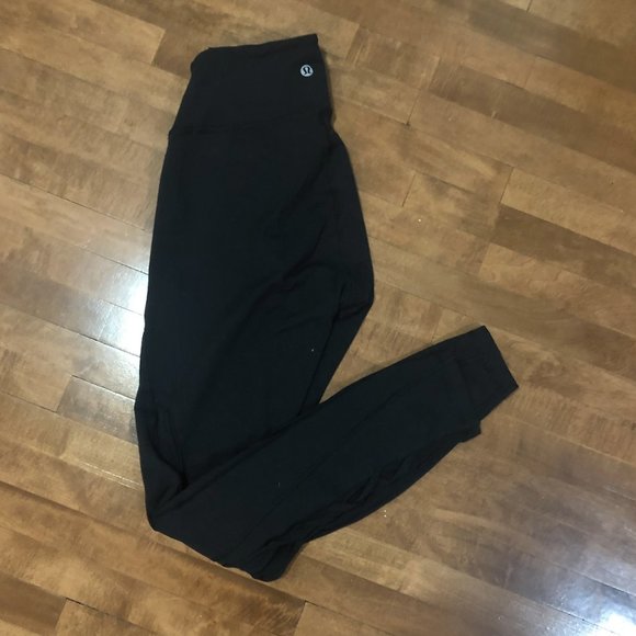 Lululemon Wunder Under *Special edition cut-out - Picture 5 of 5